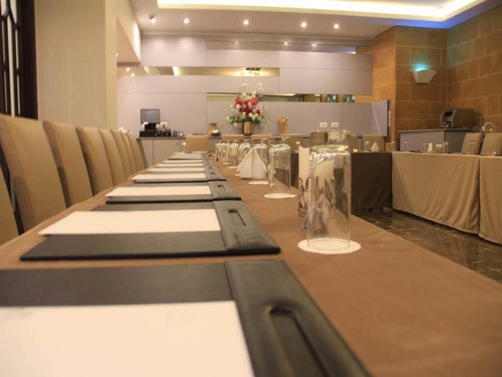 Boutique Hotel Jal el Dib Екстериор снимка