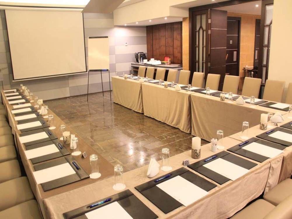 Boutique Hotel Jal el Dib Екстериор снимка